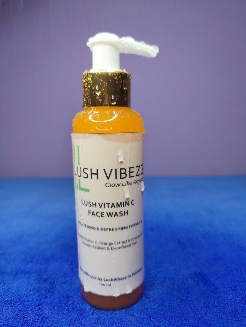 Lush Vitamin-C Facewash - Image 2